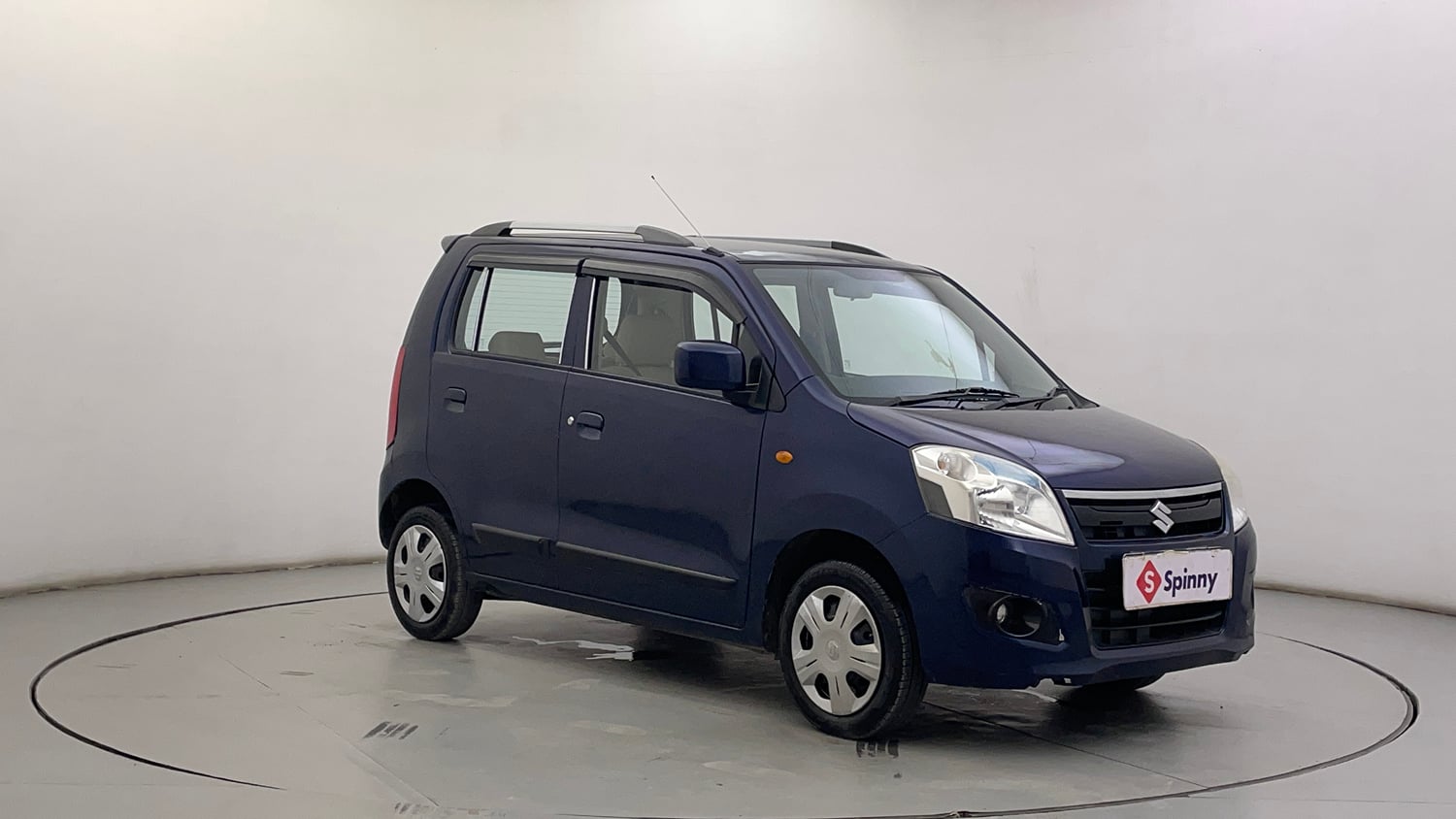 Used 2019 Maruti Suzuki Wagon R VXI Petrol Manual exterior RIGHT FRONT CORNER VIEW