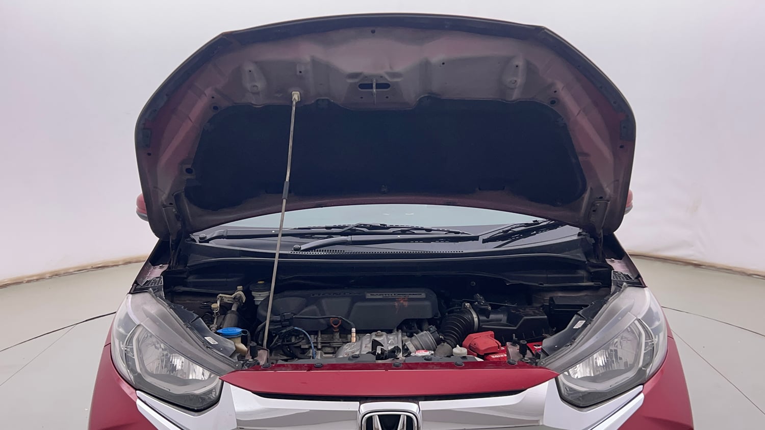 Used 2021 Honda WR-V SV MT Diesel Diesel Manual engine ENGINE & BONNET OPEN FRONT VIEW