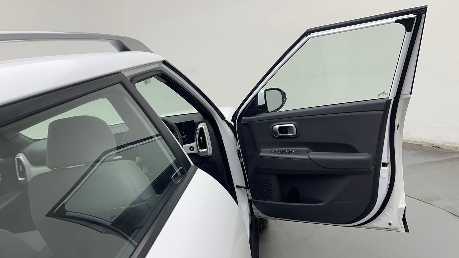 Used 2026 Hyundai Venue 1.0 Turbo Petrol DCT HX6 Petrol Automatic interior RIGHT FRONT DOOR OPEN VIEW