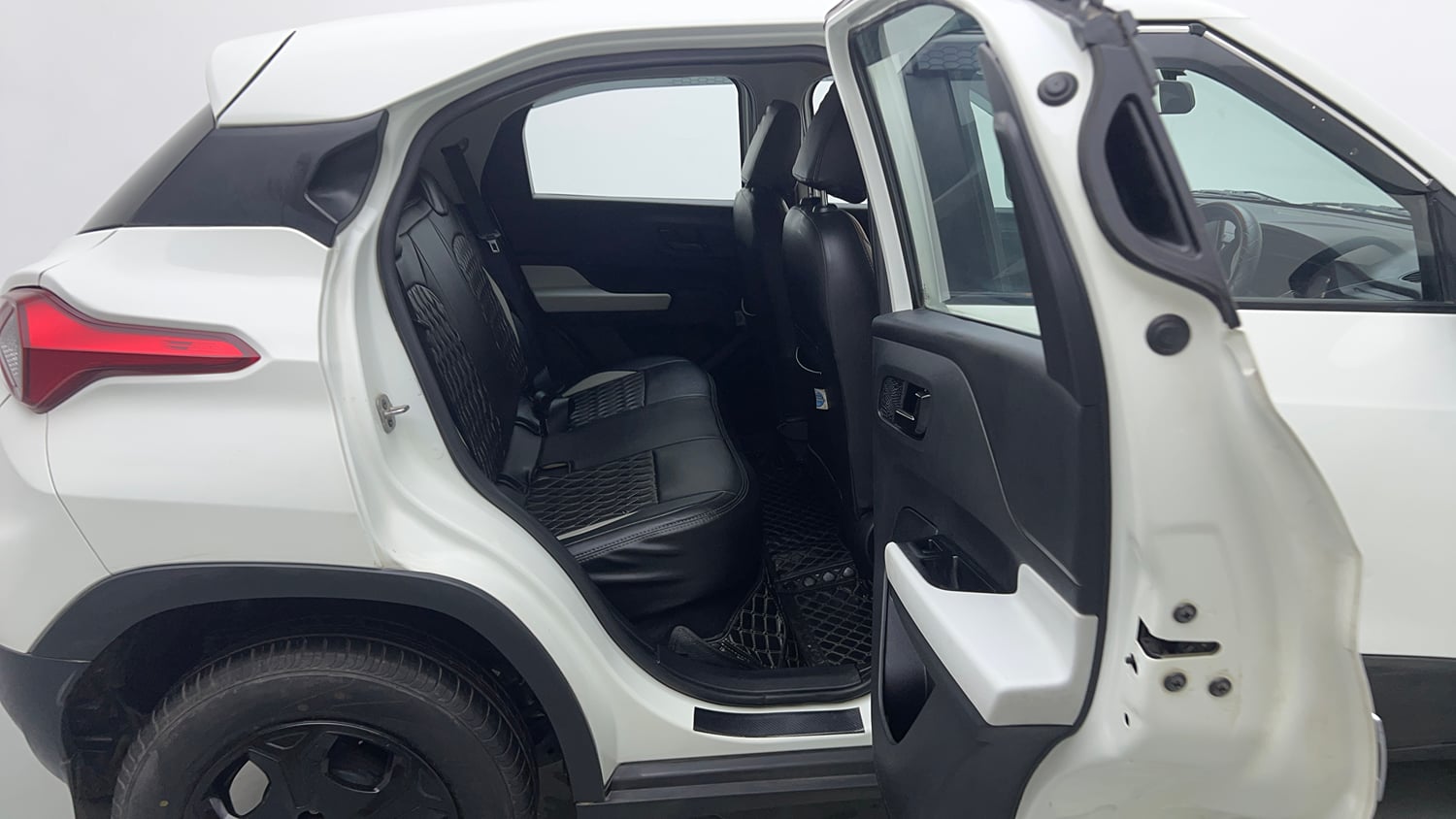 Used 2023 Tata Punch Accomplished MT Petrol Manual interior RIGHT SIDE REAR DOOR CABIN VIEW
