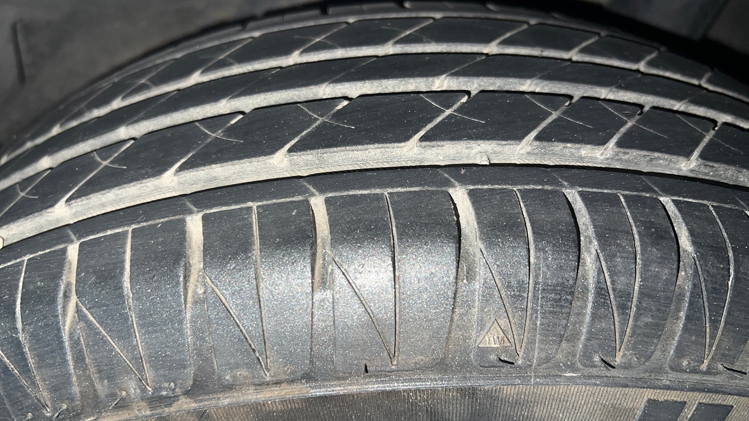Used 2014 Honda City VX CVT Petrol Automatic tyres LEFT REAR TYRE TREAD VIEW