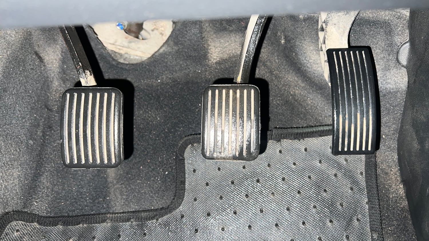 Used 2020 Hyundai Grand i10 Sportz 1.2 Kappa VTVT Petrol Manual interior PEDALS VIEW