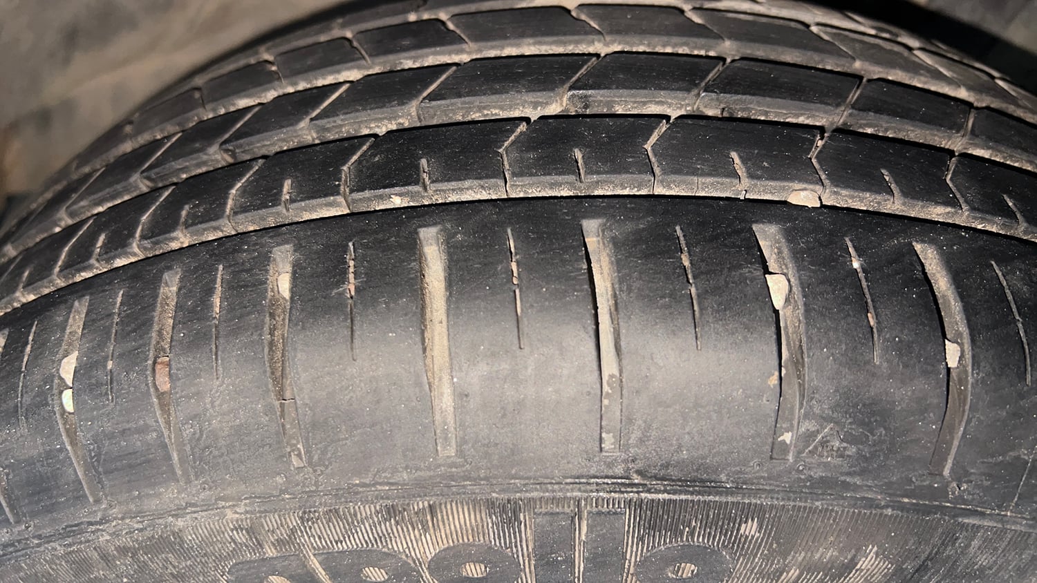 Used 2022 Honda WR-V VX MT Petrol Petrol Manual tyres RIGHT FRONT TYRE TREAD VIEW
