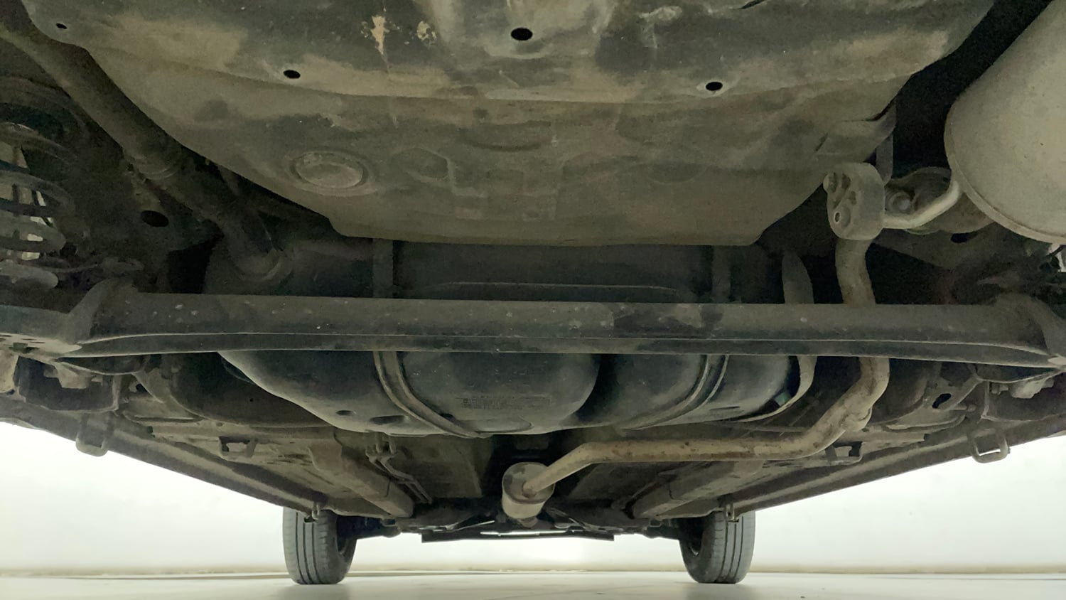 Used 2019 Maruti Suzuki Celerio ZXi (O) AMT Petrol Automatic extra REAR UNDERBODY VIEW (TAKEN FROM REAR)