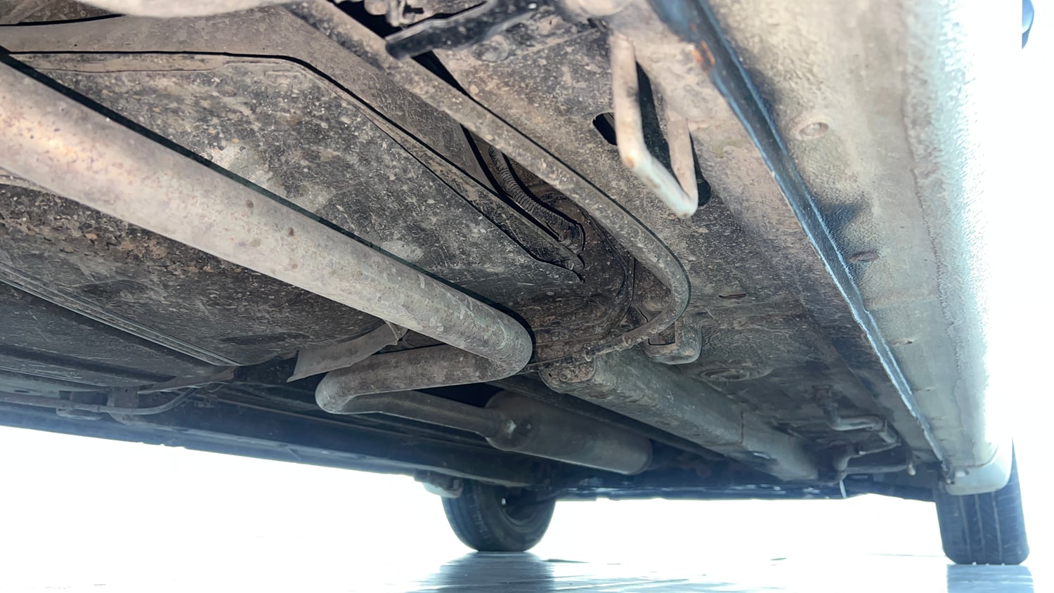 Used 2015 Maruti Suzuki Ertiga Vxi Petrol Manual extra REAR RIGHT UNDERBODY VIEW
