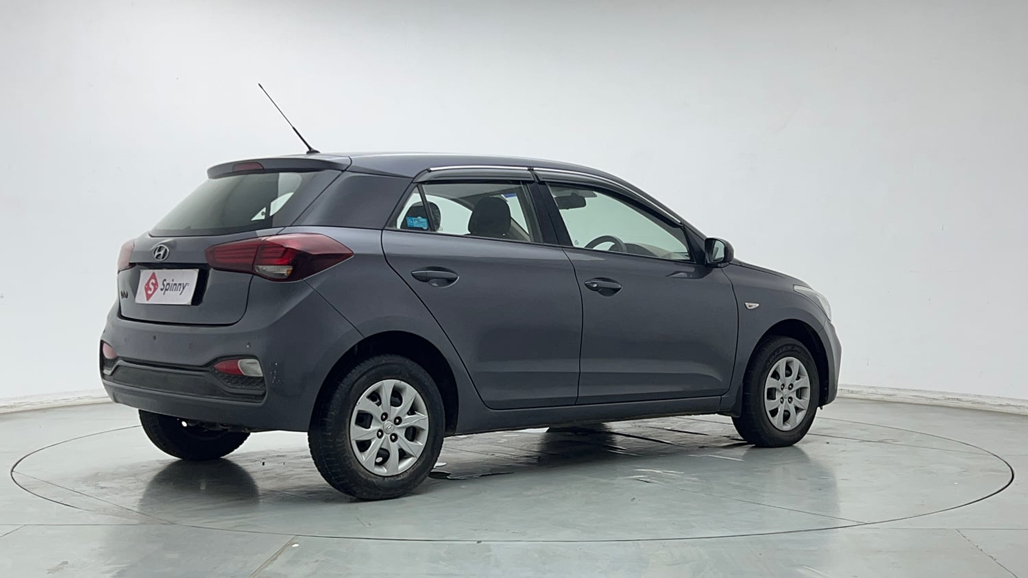 Used 2019 Hyundai Elite i20 Magna Plus 1.2 Petrol Manual exterior RIGHT REAR CORNER VIEW