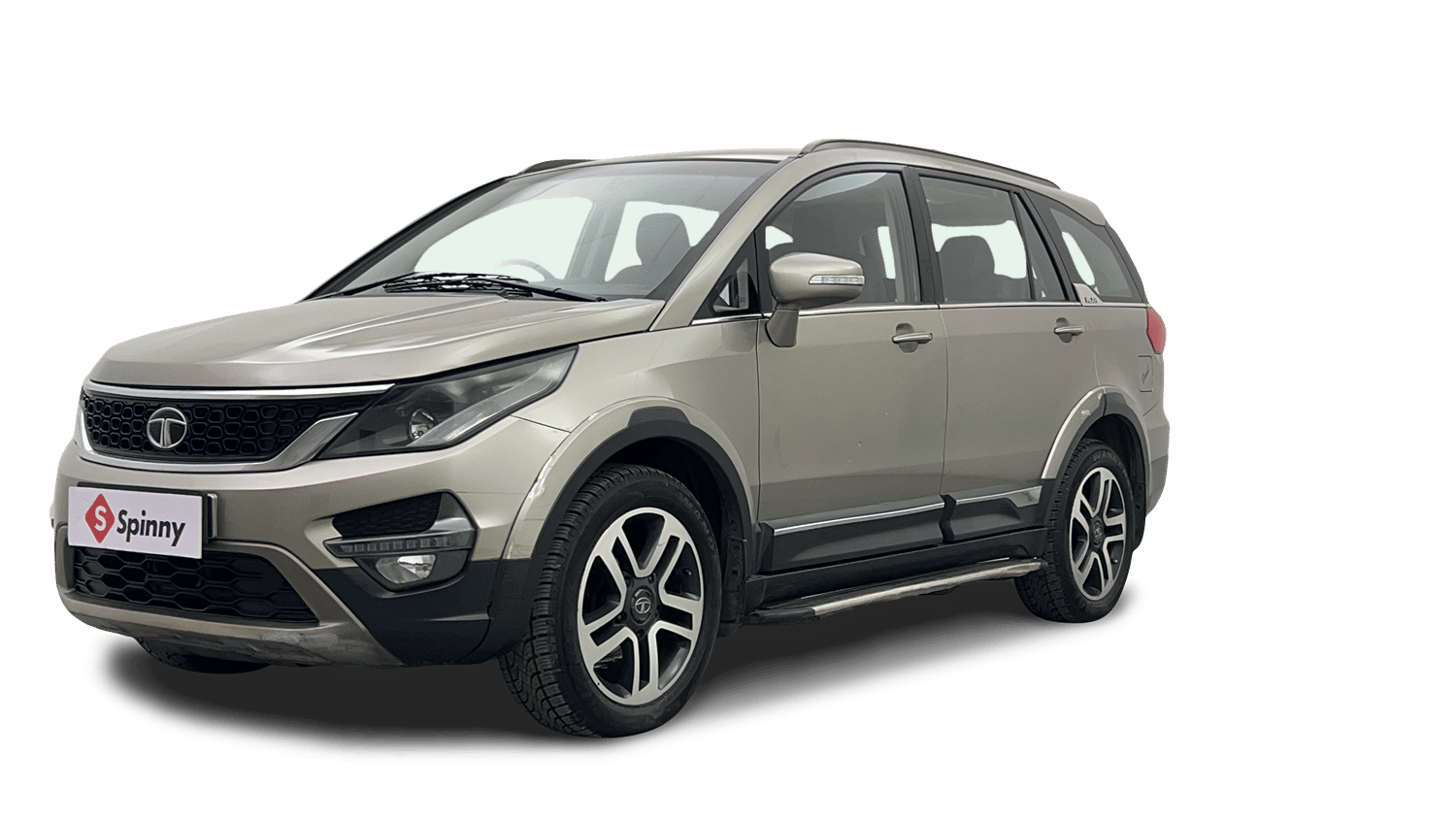 Used 2018 Tata Hexa XT 4x2 7 STR Diesel Manual Image