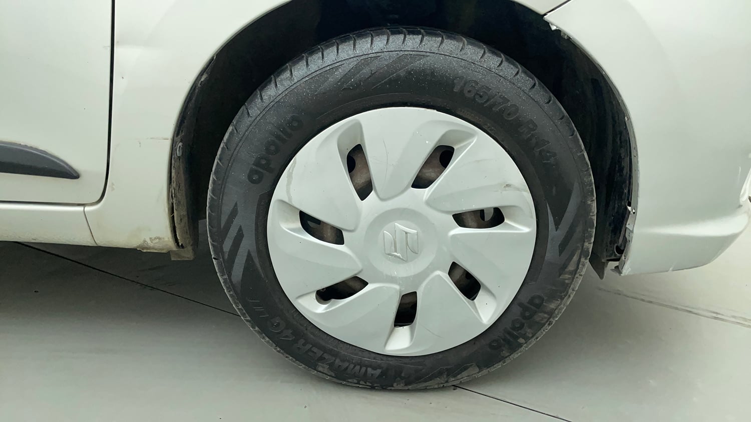 Used 2019 Maruti Suzuki Celerio ZXi (O) AMT Petrol Automatic tyres RIGHT FRONT TYRE RIM VIEW
