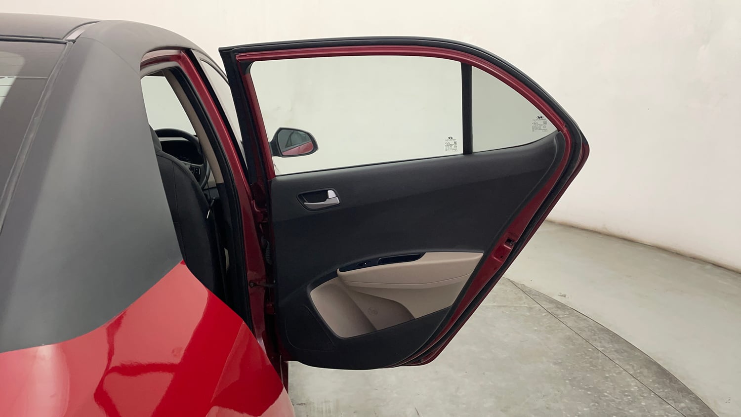 Used 2014 Hyundai Xcent S 1.2 (O) Petrol Manual interior RIGHT REAR DOOR OPEN VIEW
