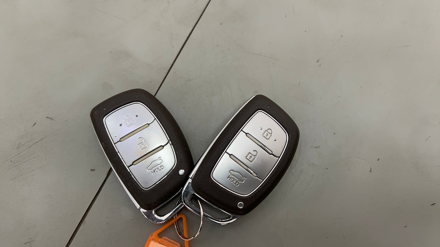 Used 2014 Hyundai Grand i10 Asta 1.2 Kappa VTVT (O) Petrol Manual extra CAR KEY VIEW