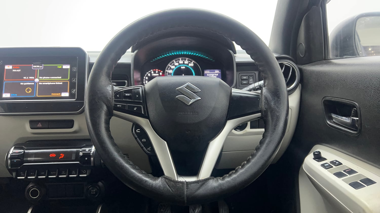 Used 2017 Maruti Suzuki Ignis Alpha 1.2 MT Petrol Manual interior STEERING VIEW
