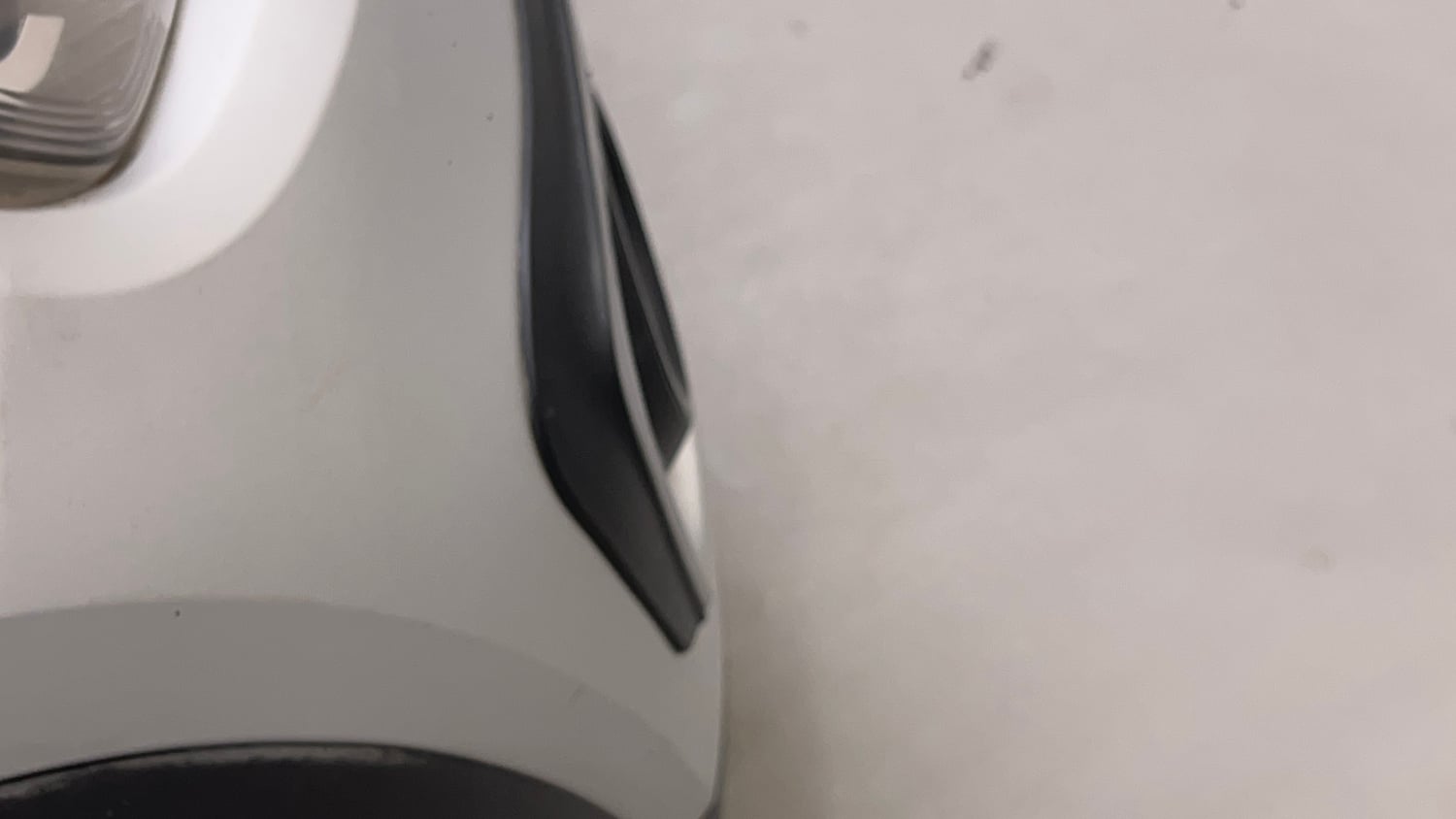 Used 2017 Renault Kwid 1.0 RXT AMT Petrol Automatic dents MINOR SCRATCH