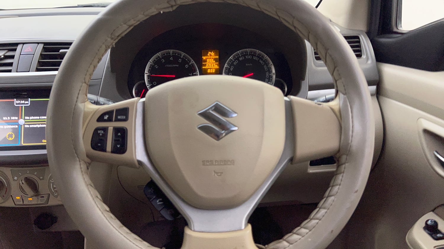Used 2016 Maruti Suzuki Ertiga ZXI Petrol Manual top_features Airbags