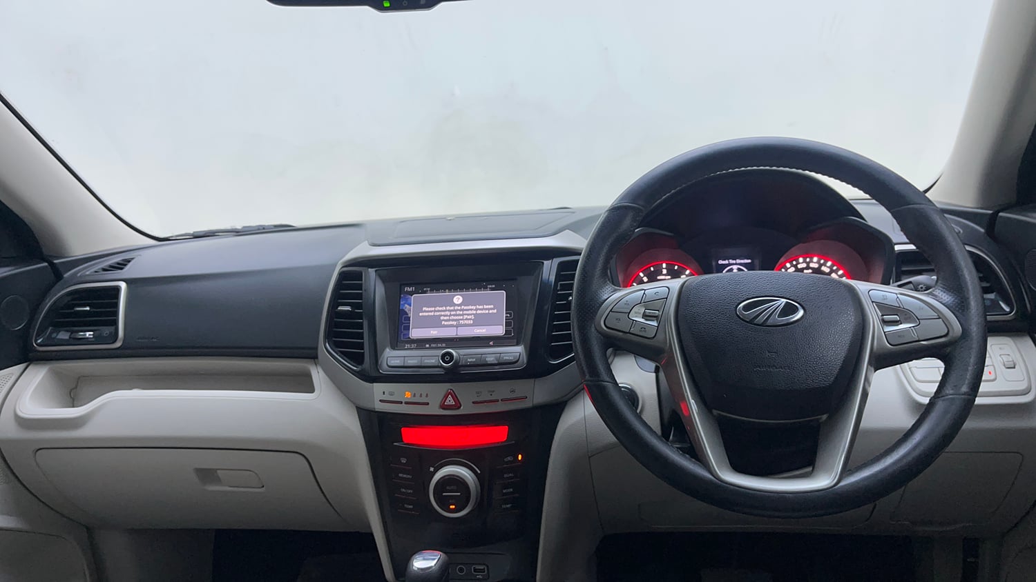 Used 2021 Mahindra XUV 300 W8 (O) 1.5 Diesel AMT Diesel Automatic interior DASHBOARD VIEW