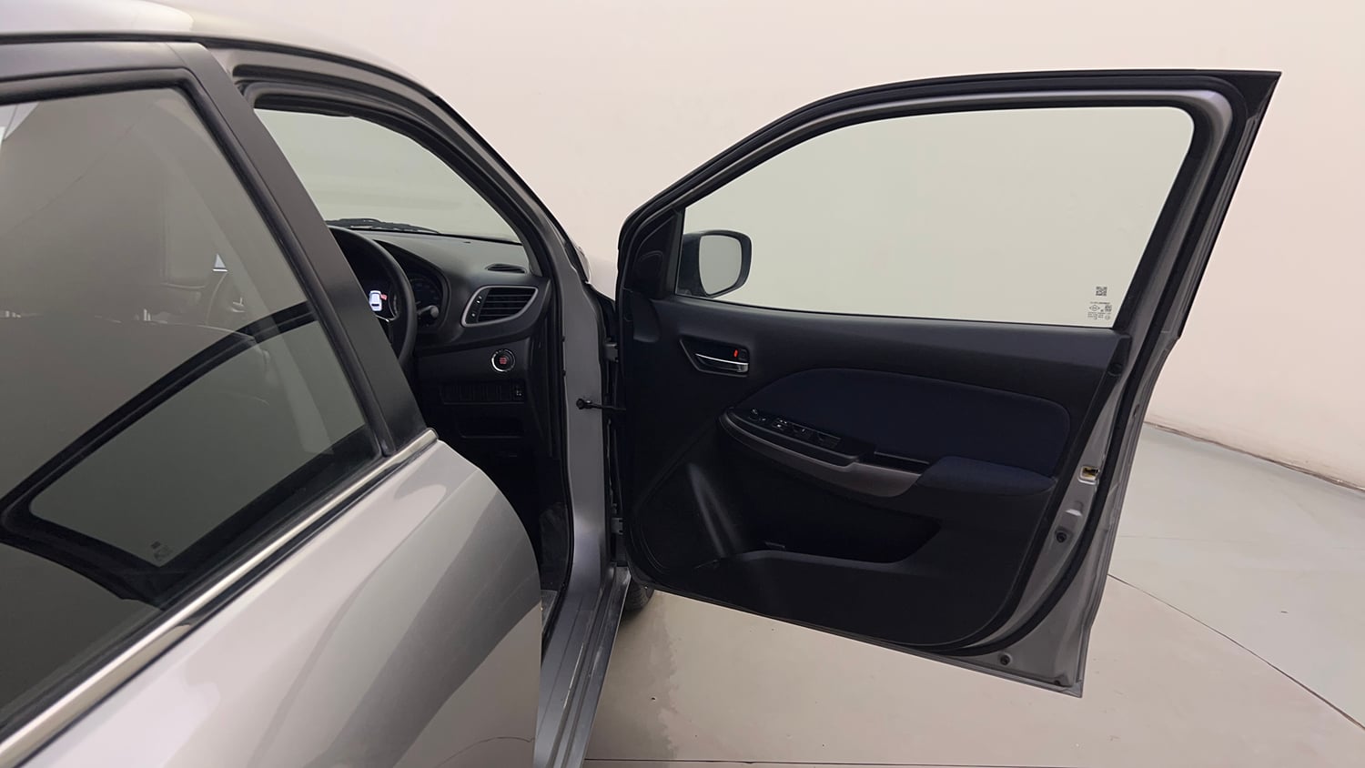 Used 2019 Maruti Suzuki Baleno Zeta Petrol Manual interior RIGHT FRONT DOOR OPEN VIEW