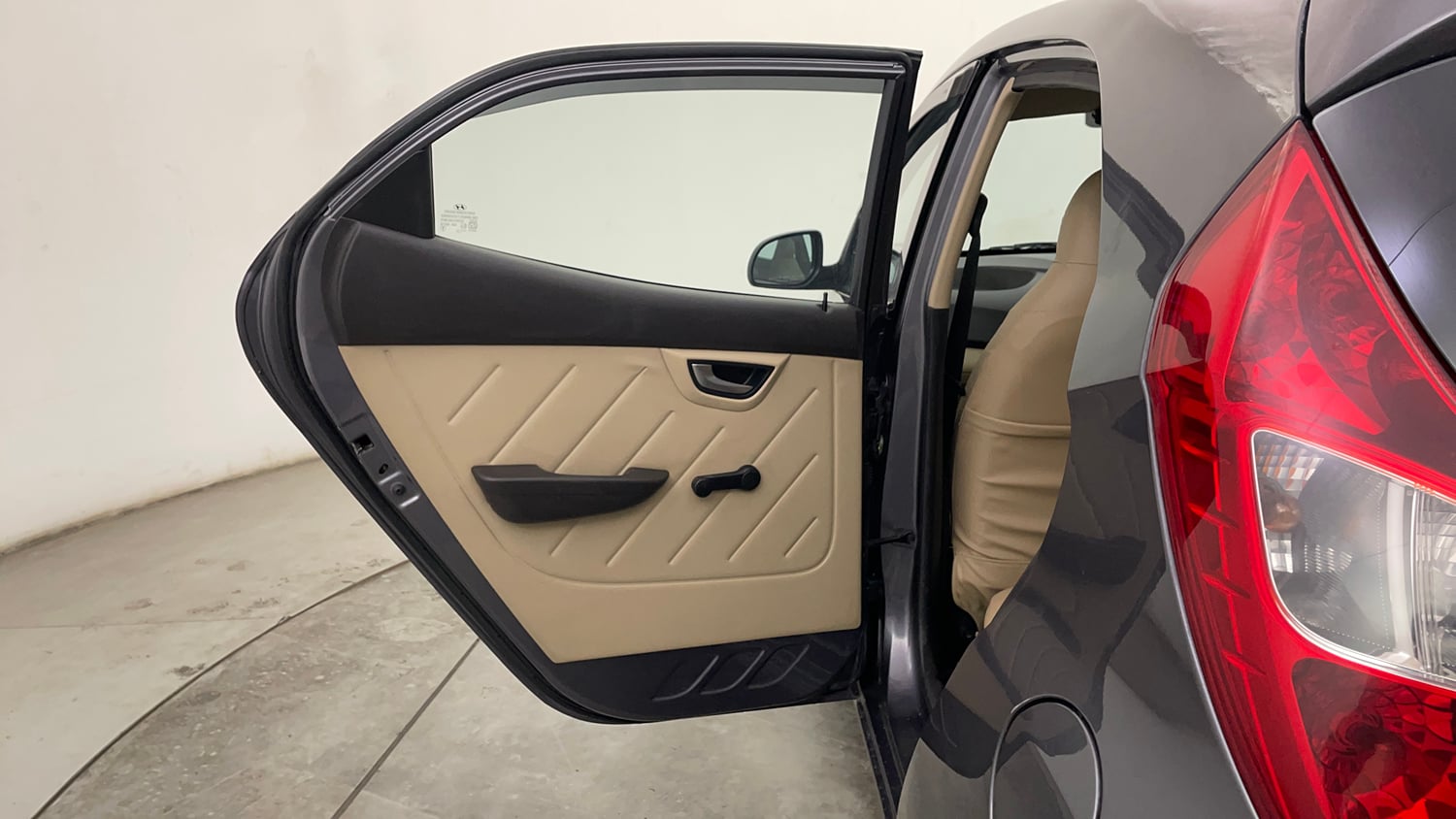 Used 2018 Hyundai Eon Sportz Petrol Manual interior LEFT REAR DOOR OPEN VIEW