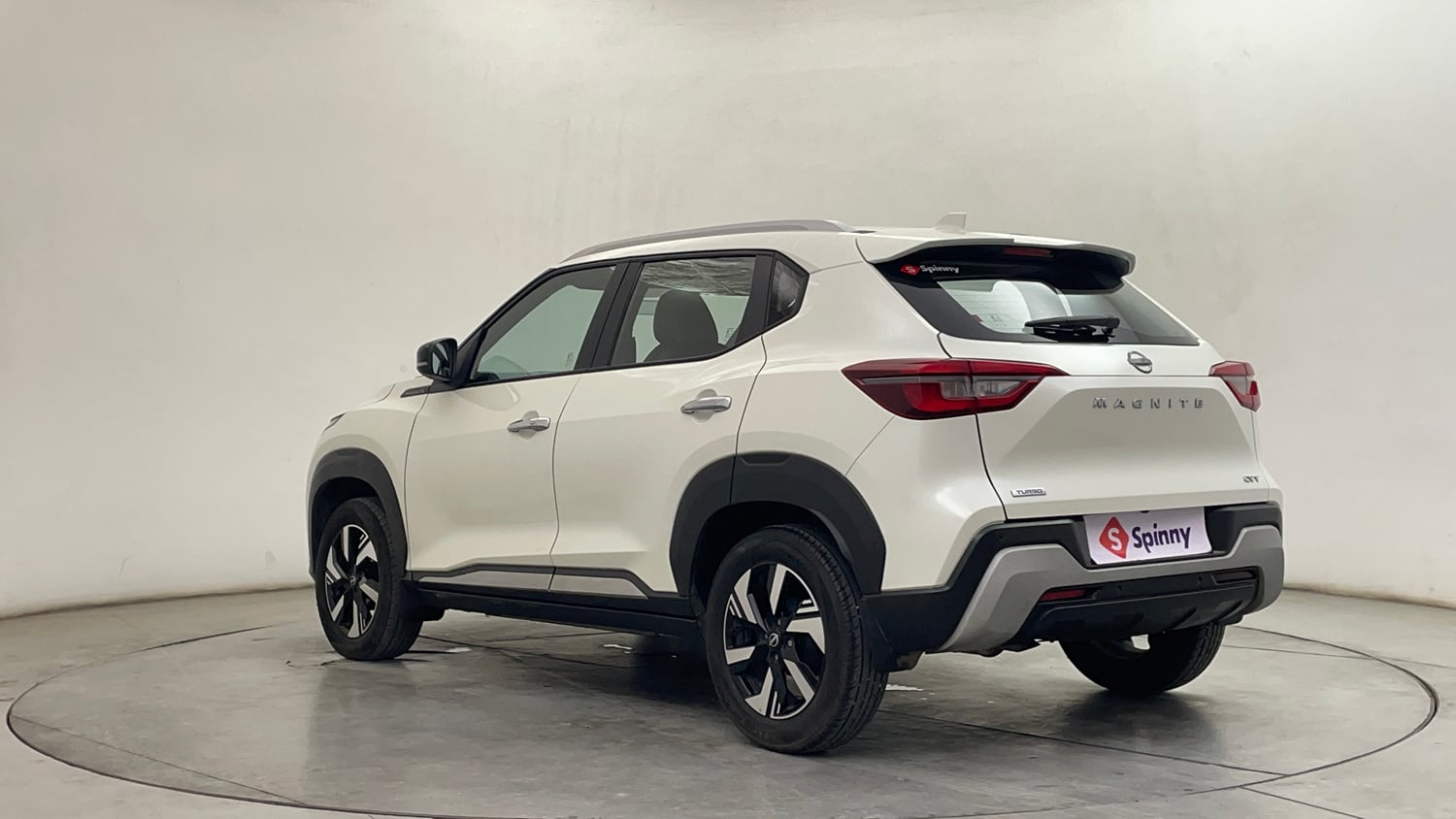 Used 2025 Nissan Magnite N-Connecta HRAO 1.0 Turbo Petrol CVT Petrol Automatic exterior LEFT REAR CORNER VIEW