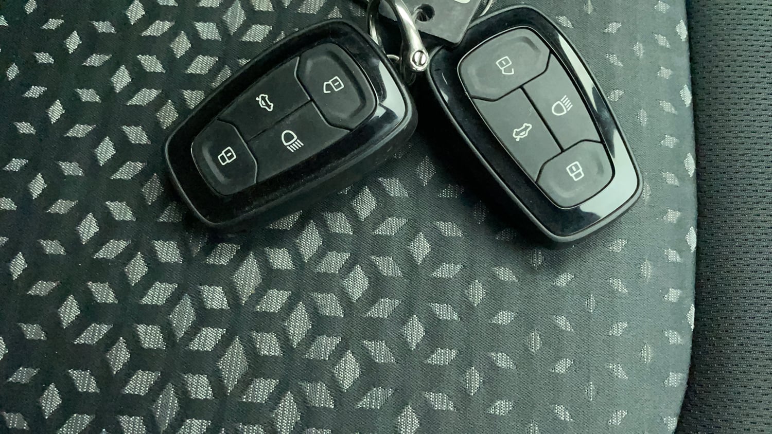 Used 2017 Tata Nexon XZ Plus Diesel Diesel Manual extra CAR KEY VIEW