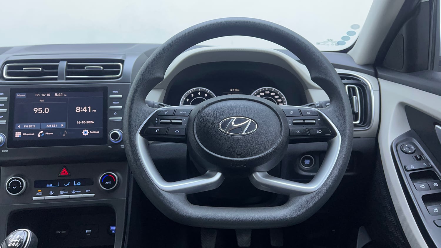Used 2023 Hyundai Creta S 1.5 Petrol Petrol Manual interior STEERING VIEW