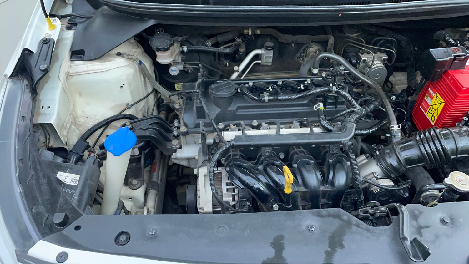Used 2019 Hyundai Elite i20 Asta 1.2 Dual Tone Petrol Manual engine ENGINE RIGHT SIDE VIEW