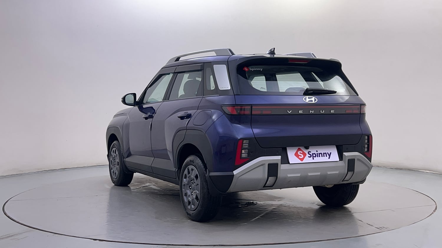 Used 2026 Hyundai Venue 1.2 Kappa Petrol MT HX 5+ Petrol Manual exterior LEFT REAR CORNER VIEW