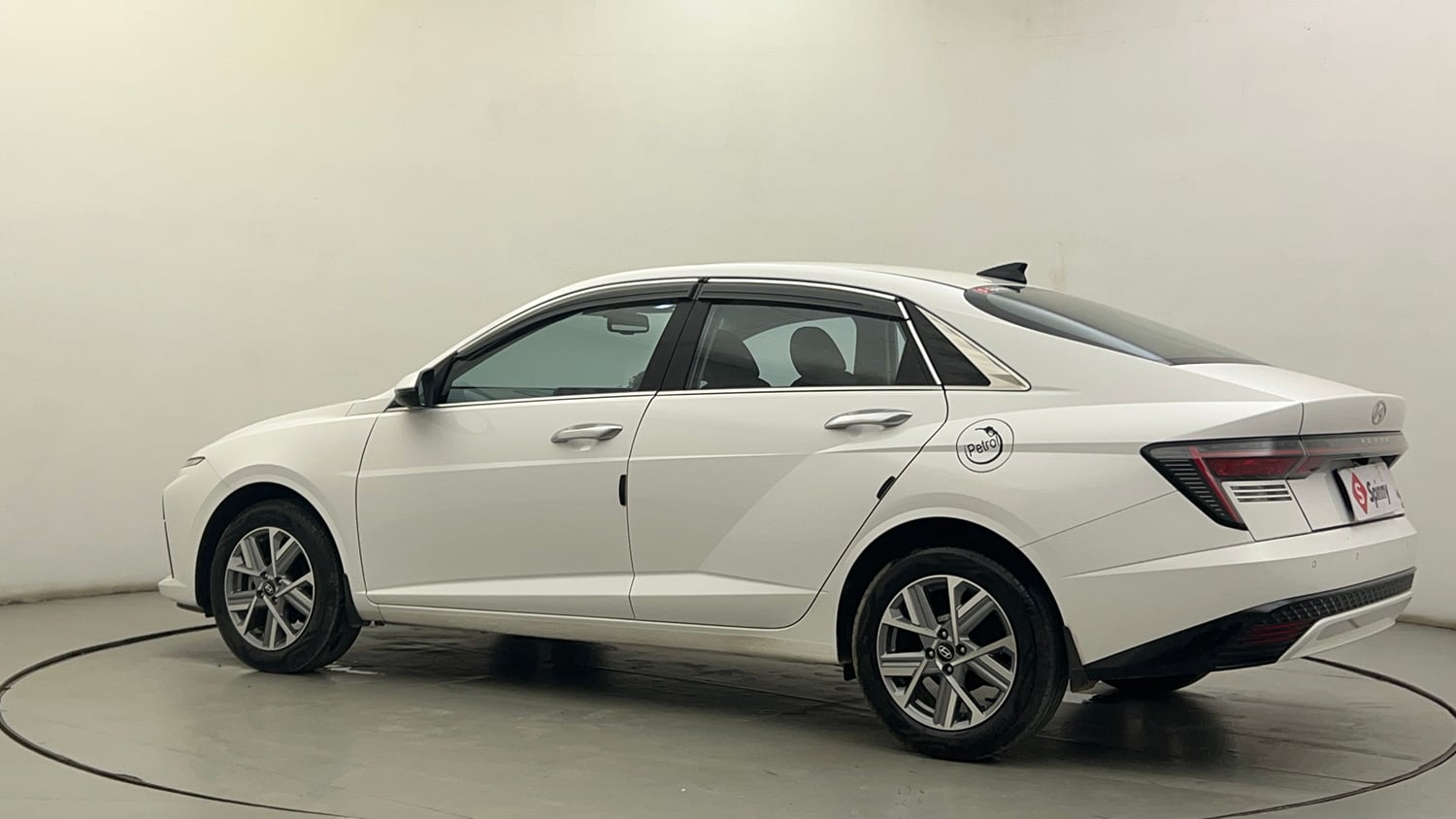 Used 2024 Hyundai Verna SX 1.5 Petrol MT Petrol Manual exterior LEFT REAR CORNER VIEW
