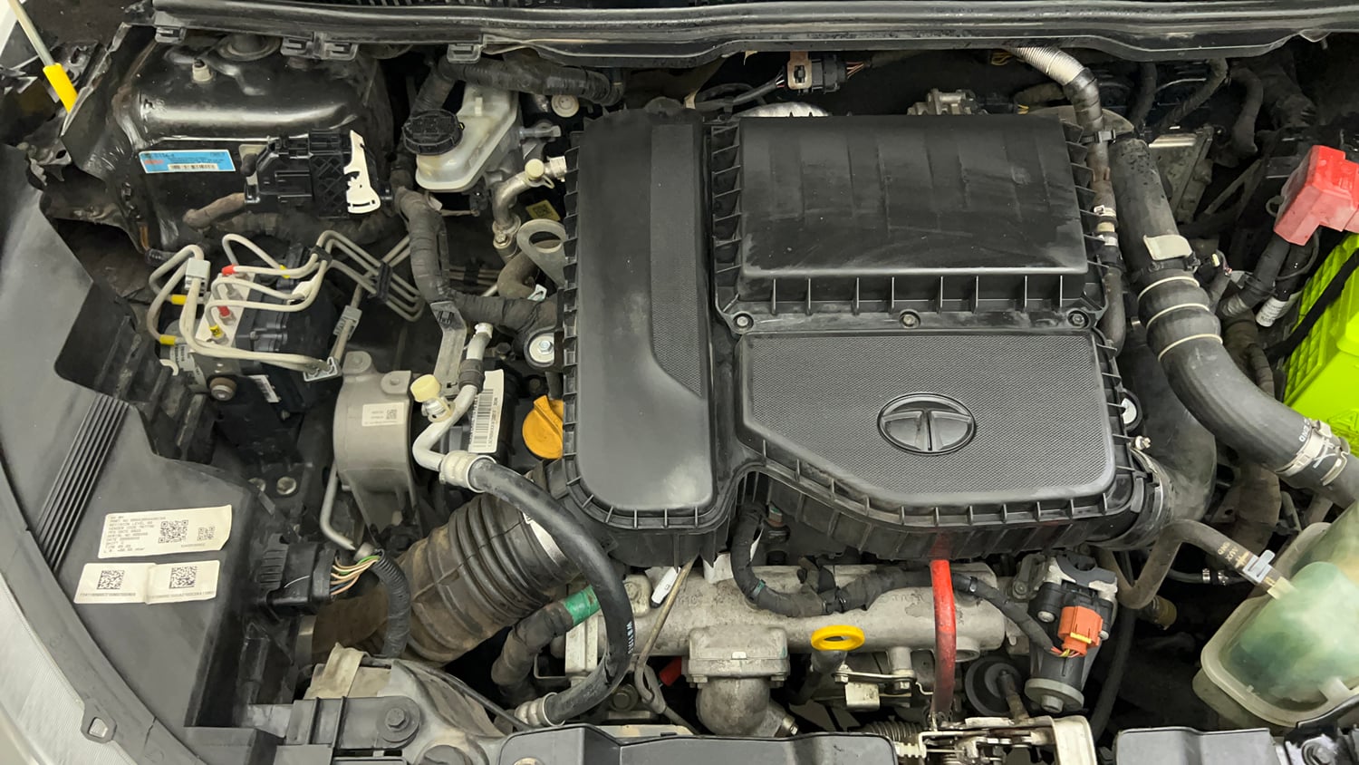 Used 2022 Tata Nexon XZA Plus Diesel Diesel Automatic engine ENGINE RIGHT SIDE VIEW