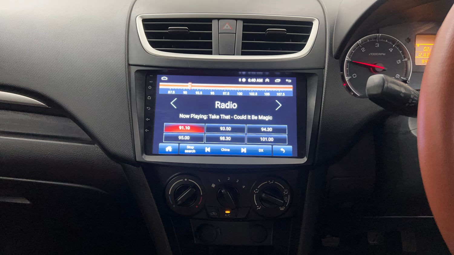 Used 2013 Maruti Suzuki Swift VDi Diesel Manual interior MUSIC SYSTEM & AC CONTROL VIEW