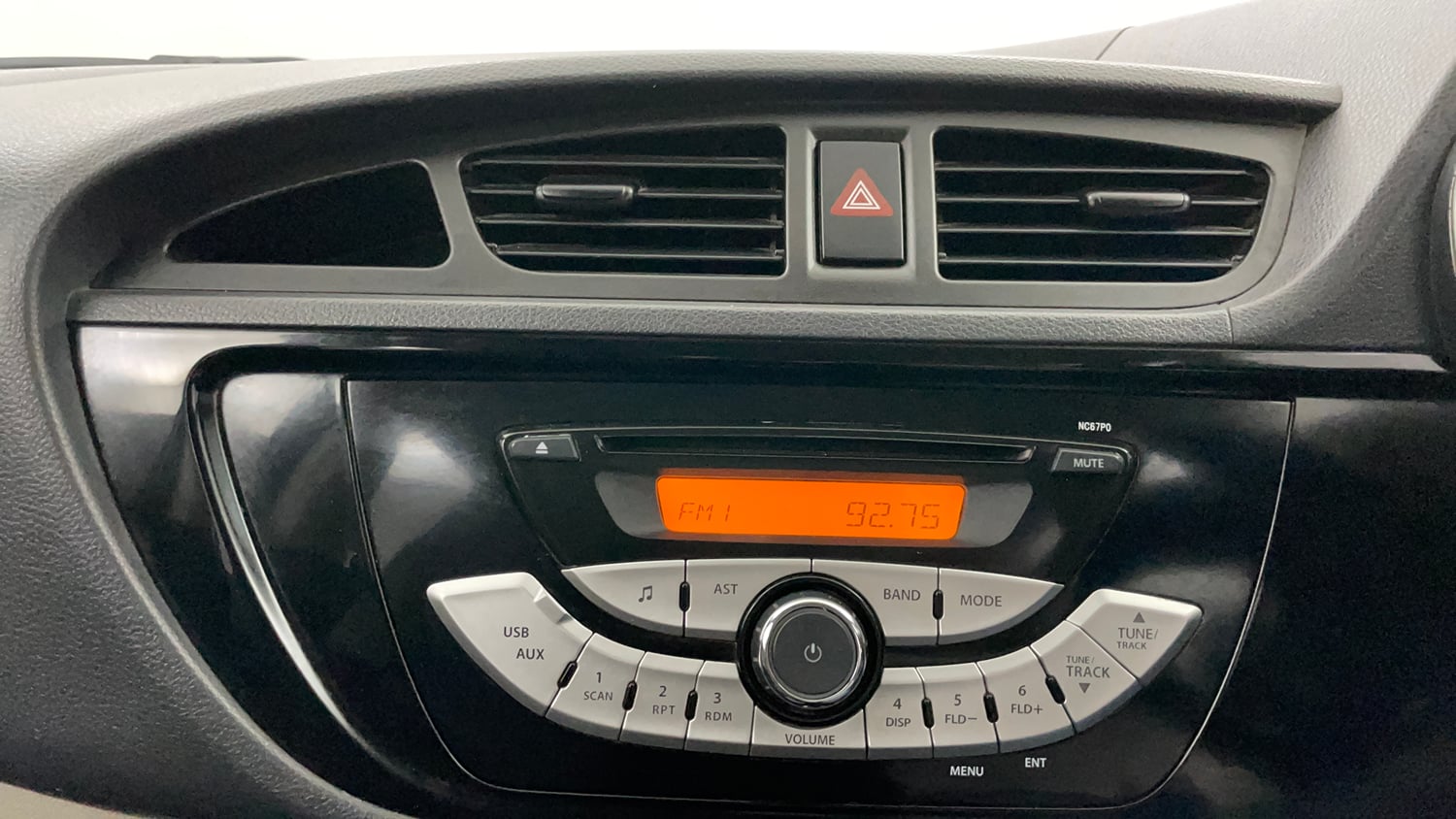 Used 2017 Maruti Suzuki Alto K10 VXi Petrol Manual top_features Integrated (in-dash) music system