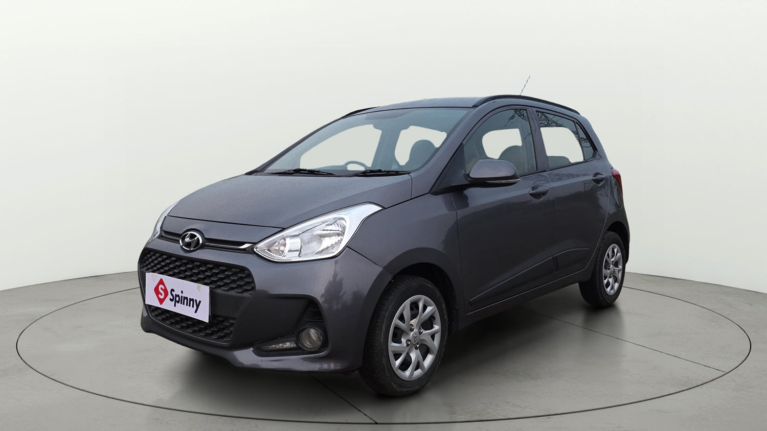 Used 2018 Hyundai Grand i10 Sportz (O) 1.2 Kappa VTVT Petrol Manual exterior LEFT FRONT CORNER VIEW