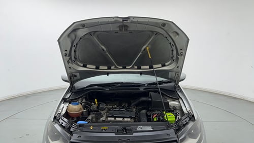 Used 2017 Volkswagen Polo Comfortline 1.2L (P) Petrol Manual engine ENGINE & BONNET OPEN FRONT VIEW