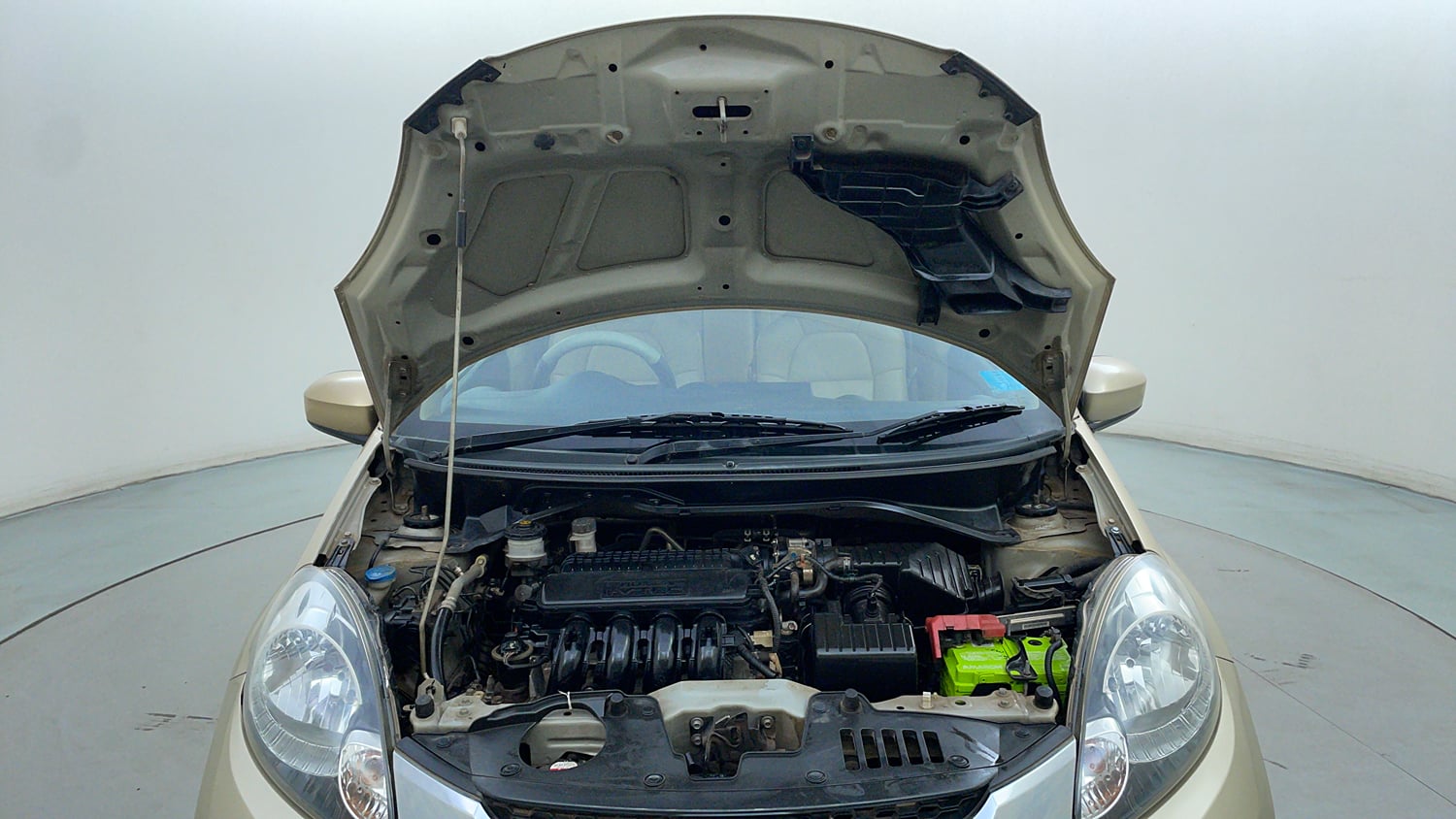 Used 2014 Honda Mobilio V Petrol Petrol Manual engine ENGINE & BONNET OPEN FRONT VIEW