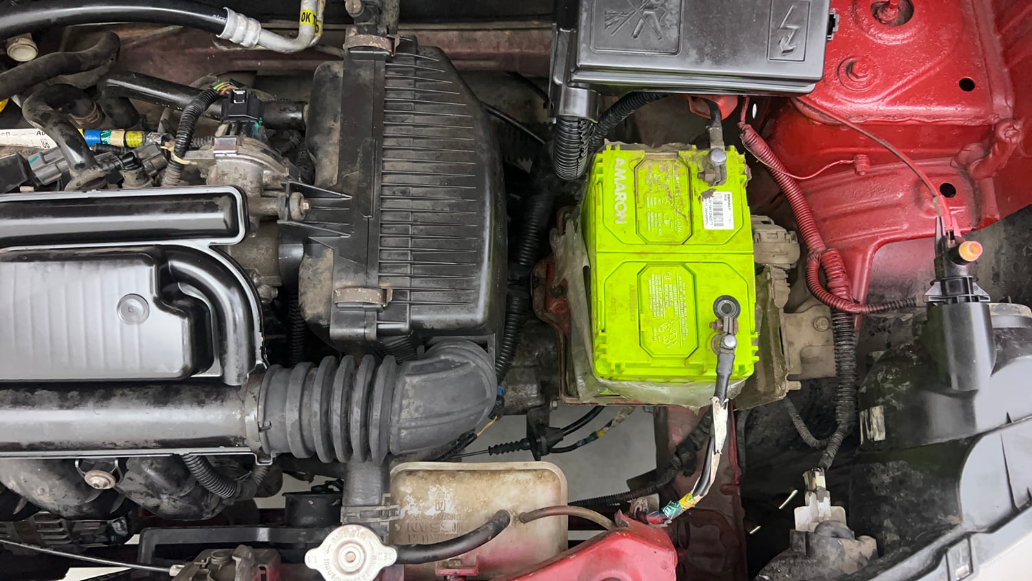 Used 2017 Renault Kwid 1.0 RXT Petrol Manual engine ENGINE LEFT SIDE VIEW