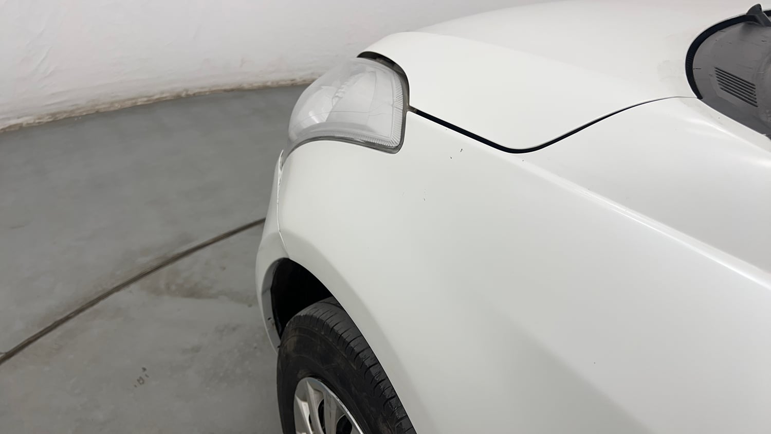Used 2013 Maruti Suzuki Swift VDi Diesel Manual dents MINOR SCRATCH