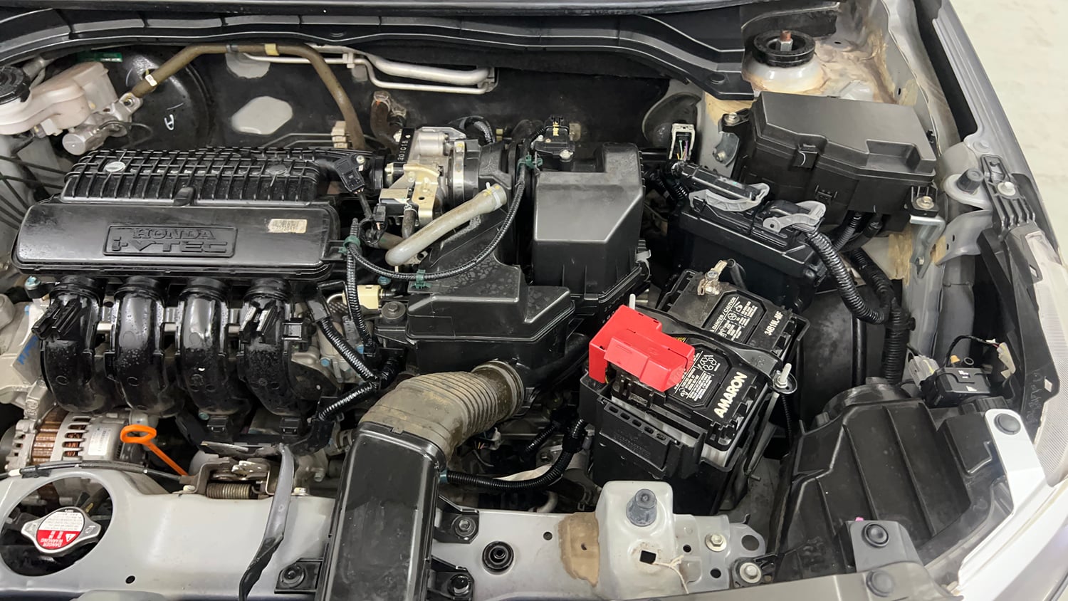 Used 2020 Honda Amaze 1.2 VX CVT Petrol Petrol Automatic engine ENGINE LEFT SIDE VIEW