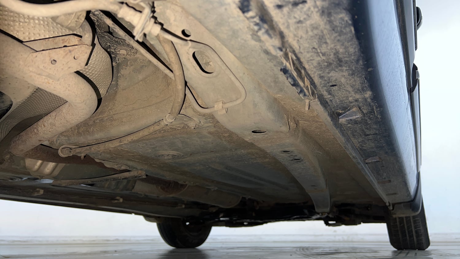 Used 2021 Maruti Suzuki Baleno Delta Petrol Manual extra REAR RIGHT UNDERBODY VIEW