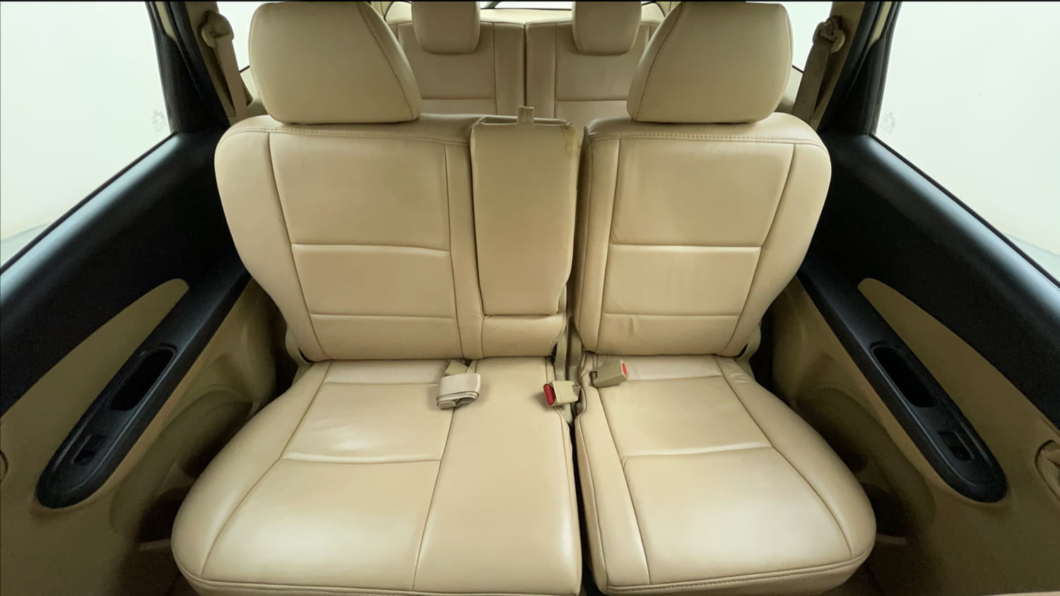 Used 2014 Honda Mobilio V Petrol Petrol Manual interior REAR SEAT CONDITION VIEW