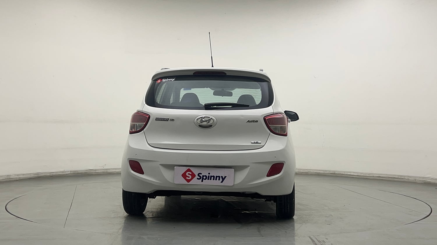 Used 2016 Hyundai Grand i10 Asta 1.2 Kappa VTVT Petrol Manual exterior BACK VIEW