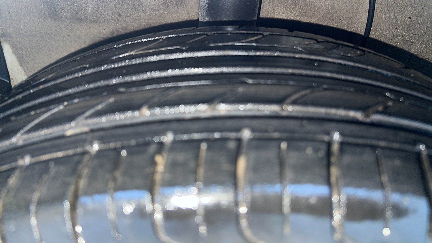 Used 2020 Hyundai Grand i10 Nios Sportz 1.2 Kappa VTVT Petrol Manual tyres RIGHT REAR TYRE TREAD VIEW
