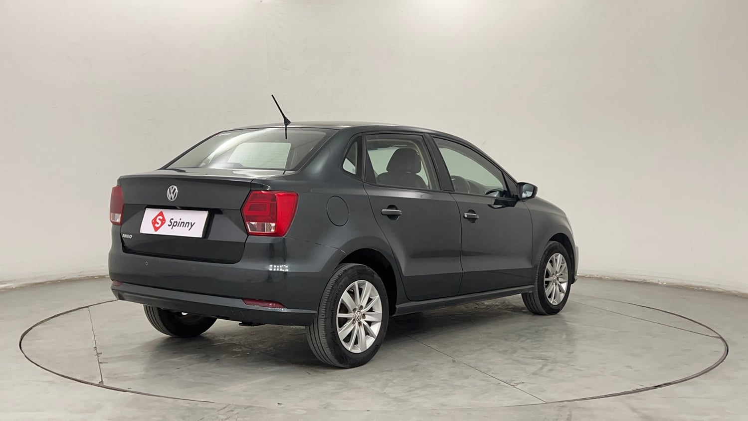 Used 2016 Volkswagen Ameo Highline1.2L (P) Petrol Manual exterior RIGHT REAR CORNER VIEW