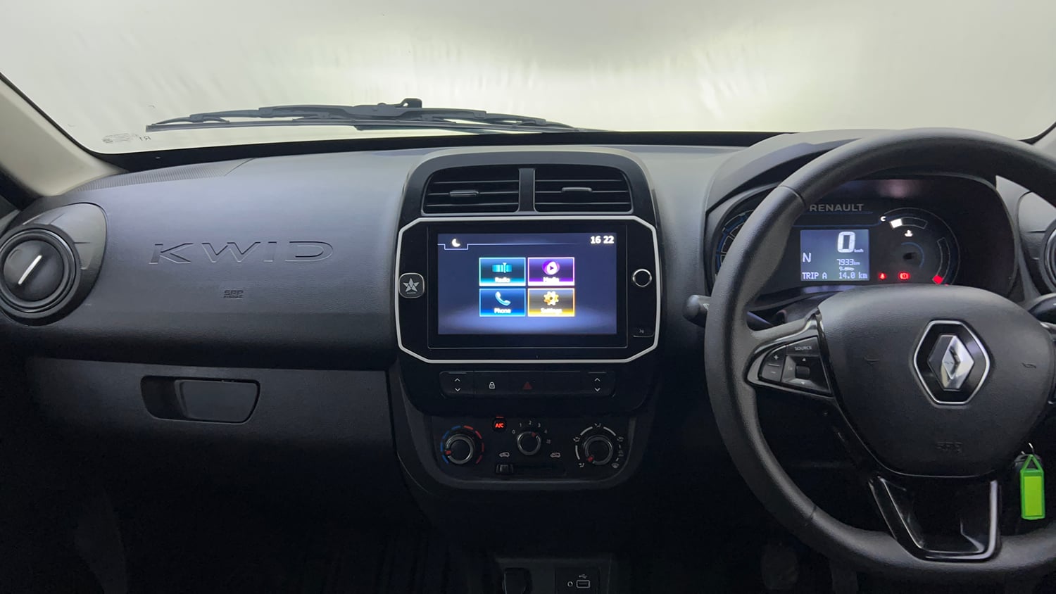 Used 2023 Renault Kwid CLIMBER AMT Urban Night Limited Edition Petrol Automatic interior MUSIC SYSTEM & AC CONTROL VIEW