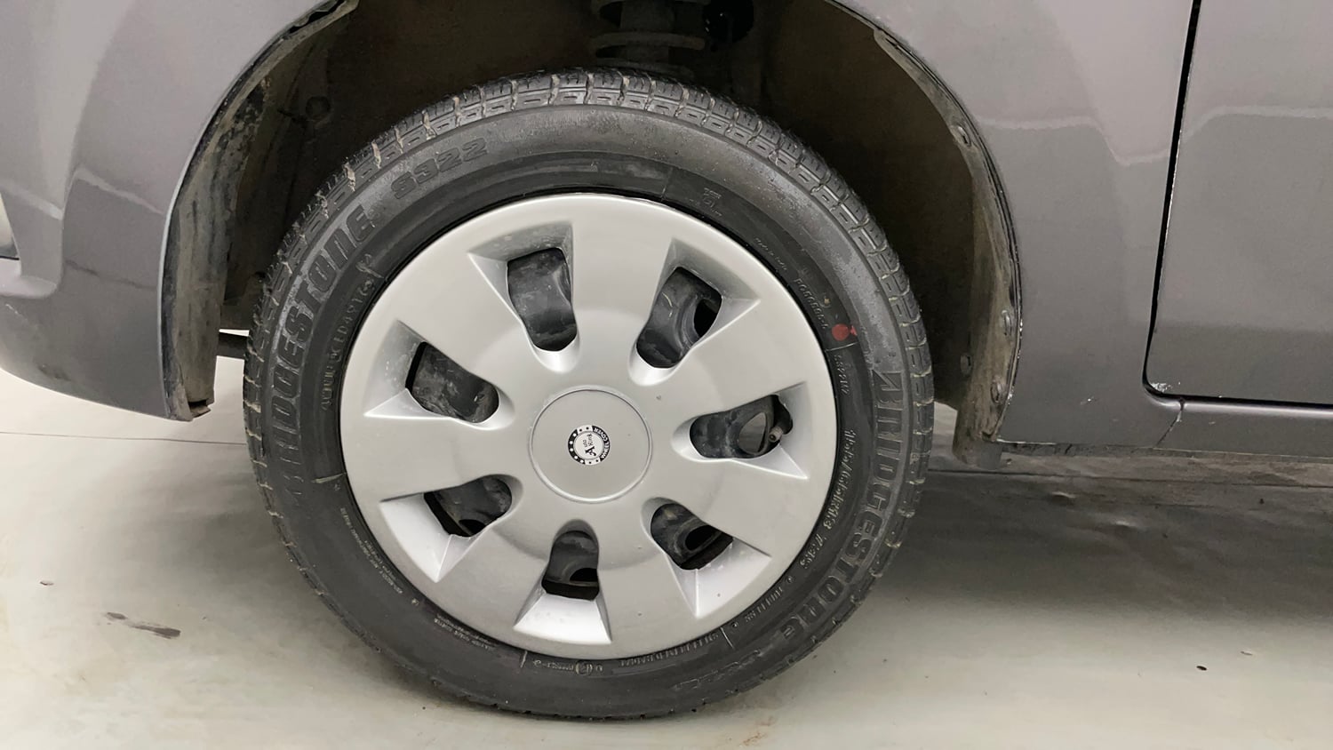 Used 2017 Maruti Suzuki Alto K10 VXi Petrol Manual tyres LEFT FRONT TYRE RIM VIEW