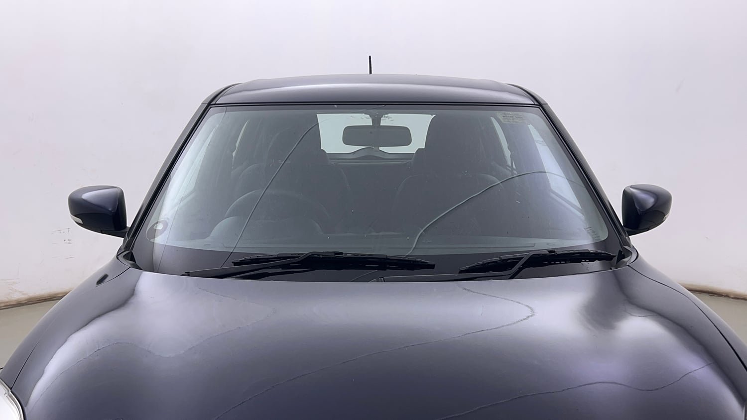 Used 2018 Maruti Suzuki Swift VXi Petrol Manual exterior FRONT WINDSHIELD VIEW