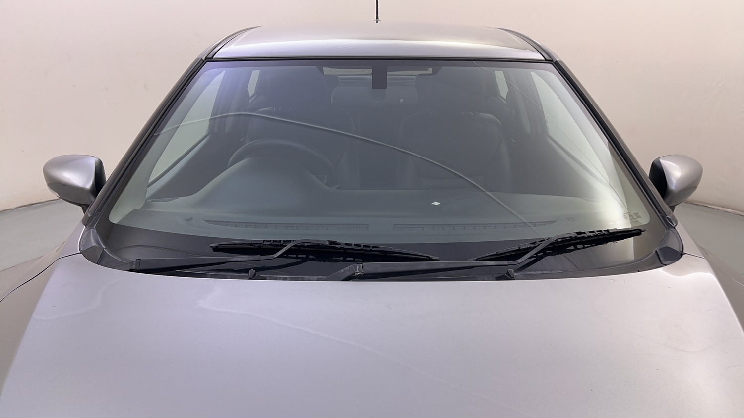 Used 2019 Maruti Suzuki Baleno Zeta Petrol Manual exterior FRONT WINDSHIELD VIEW