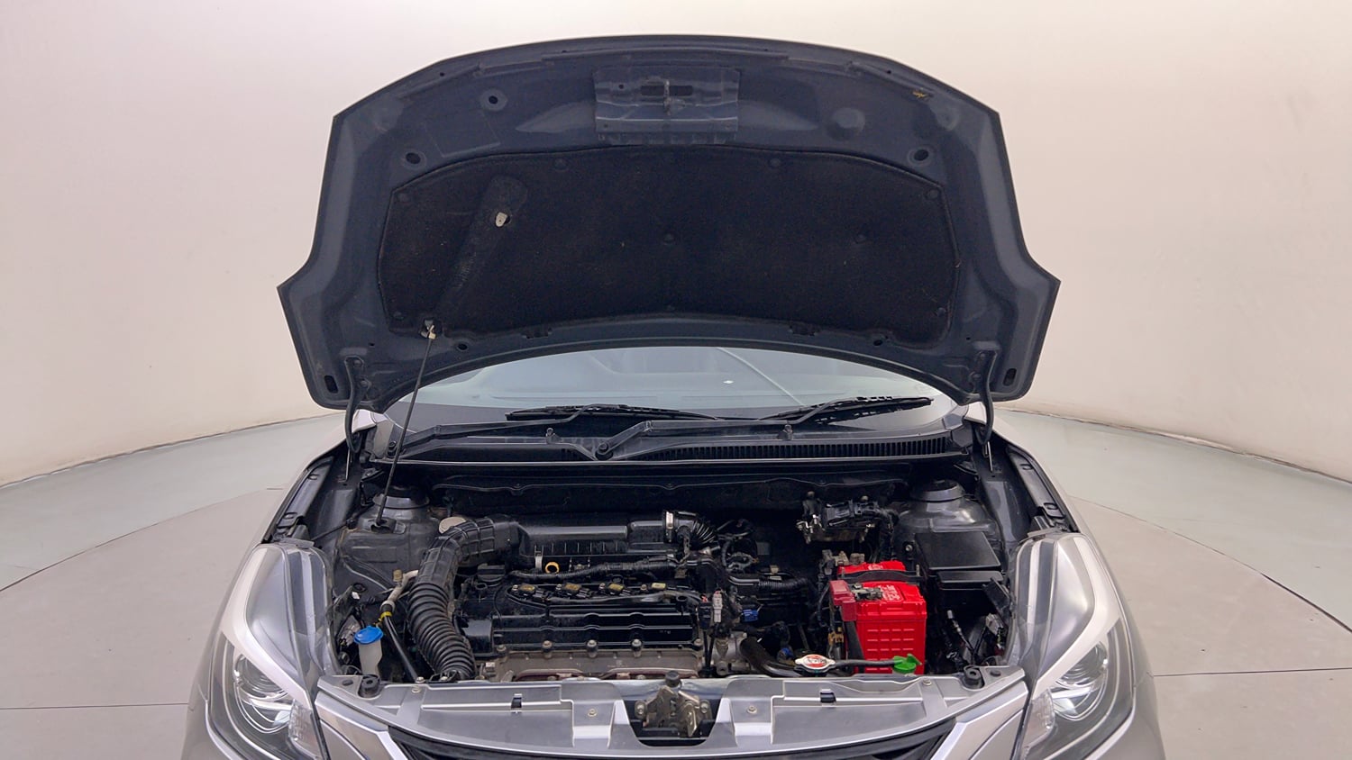 Used 2019 Maruti Suzuki Baleno Zeta Petrol Manual engine ENGINE & BONNET OPEN FRONT VIEW
