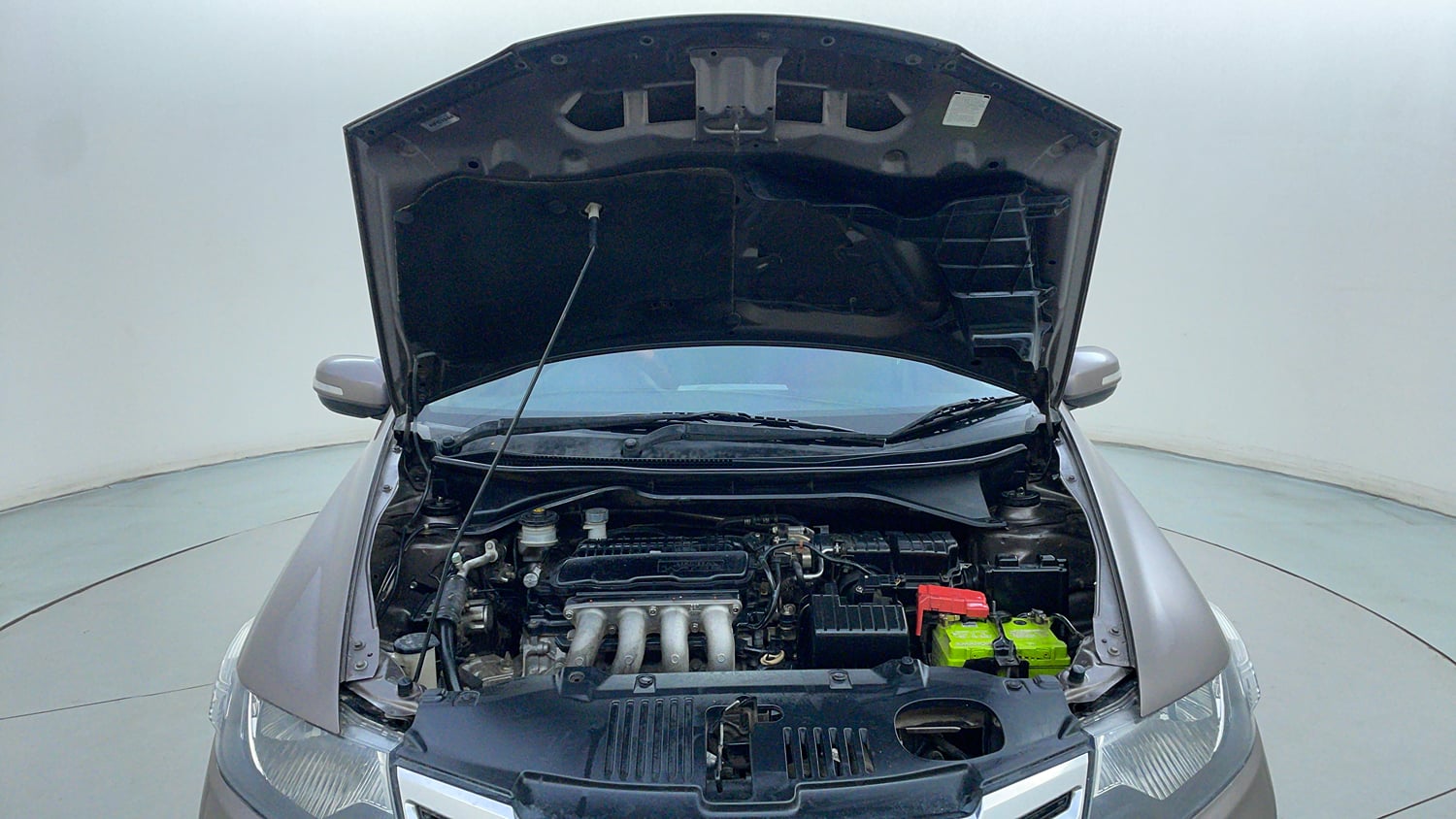 Used 2013 Honda City 1.5 V MT Petrol Manual engine ENGINE & BONNET OPEN FRONT VIEW