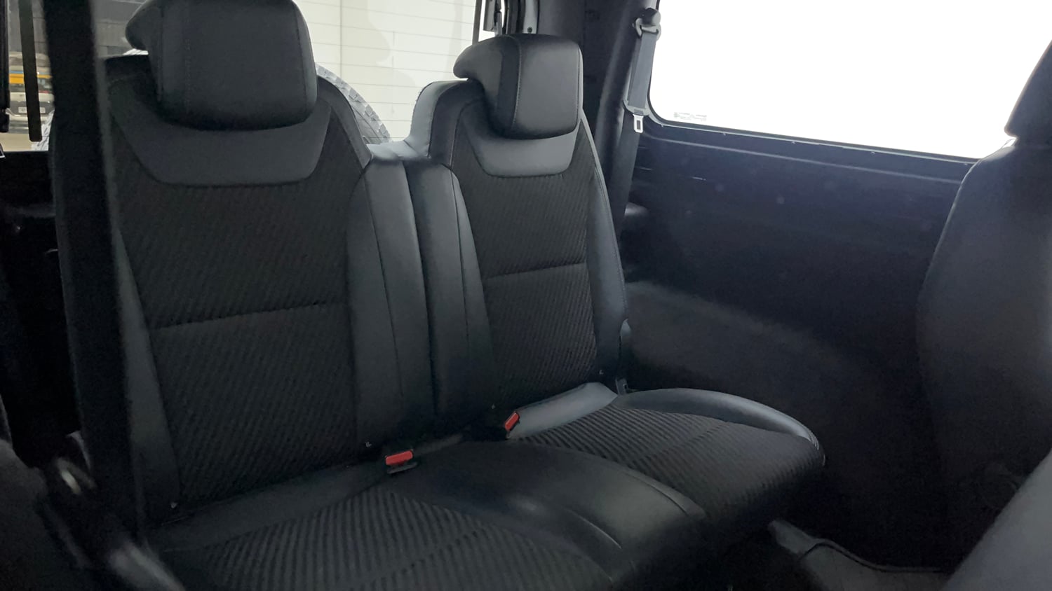 Used 2022 mahindra Thar LX Hard Top Petrol AT 4WD Petrol Automatic interior RIGHT SIDE REAR DOOR CABIN VIEW