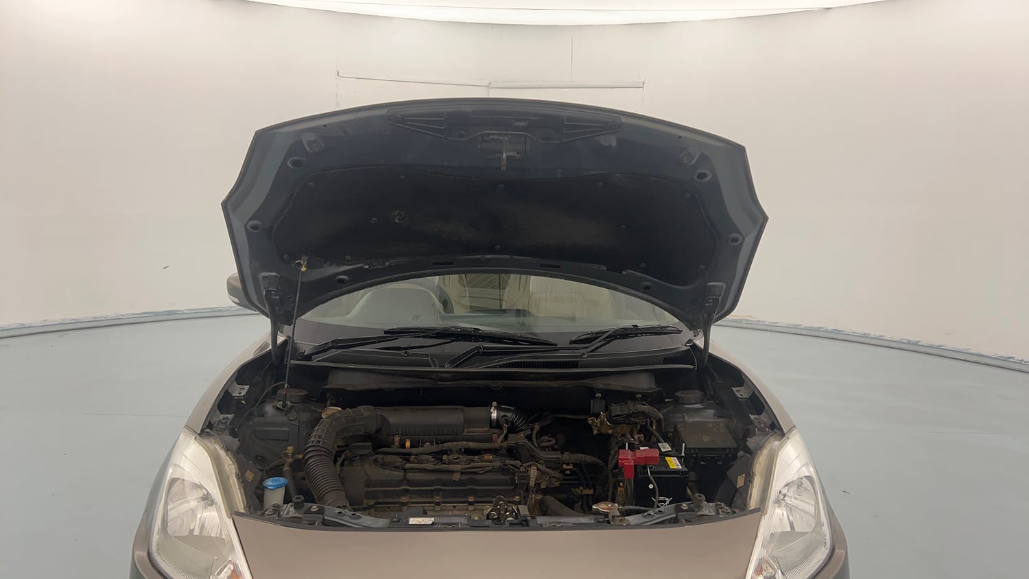 Used 2018 Maruti Suzuki Dzire VXi Petrol Manual engine ENGINE & BONNET OPEN FRONT VIEW