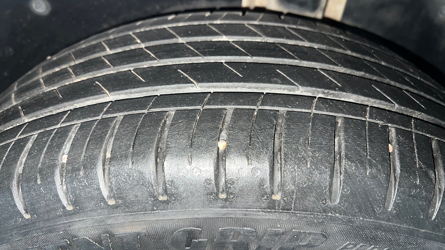 Used 2023 MG Motors Hector 1.5 Sharp CVT Dual Tone Petrol Automatic tyres LEFT REAR TYRE TREAD VIEW