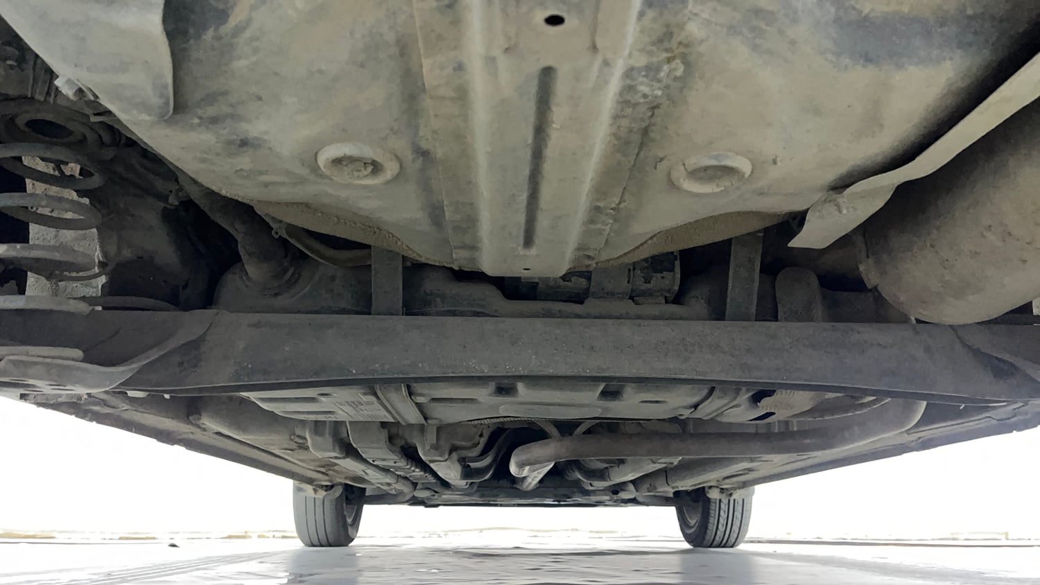 Used 2018 Hyundai Elite i20 Asta 1.2 AT Petrol Automatic extra REAR UNDERBODY VIEW (TAKEN FROM REAR)